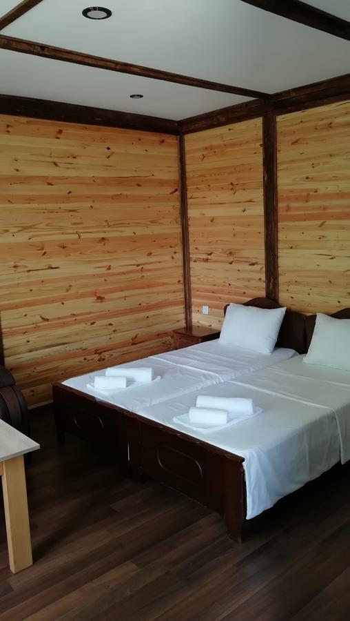 Sister'S Warm Guest House Batumi Eksteriør billede